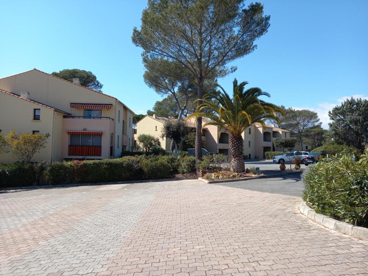 Les Hauts Du Golf Rez De Jardin Piscine Tennis Saint-Raphaël Extérieur photo